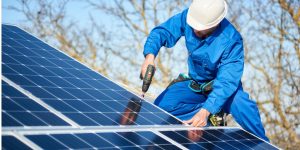 Installation Maintenance Panneaux Solaires Photovoltaïques à Neuvicq